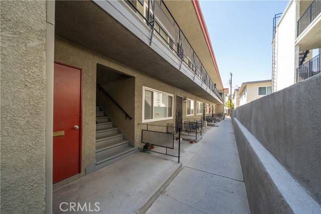 Glendale, CA 91205,135 S Belmont Street