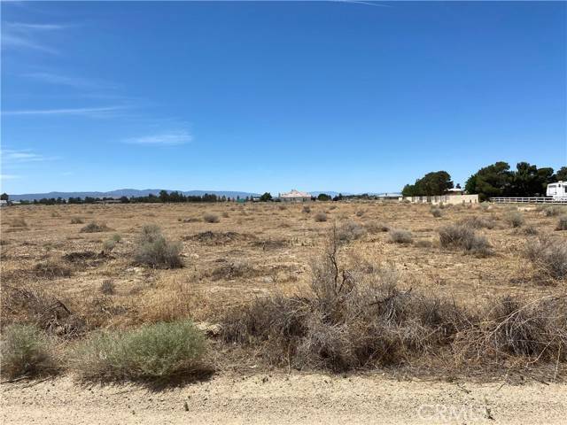 Lancaster, CA 93536,80 W Avenue C-2