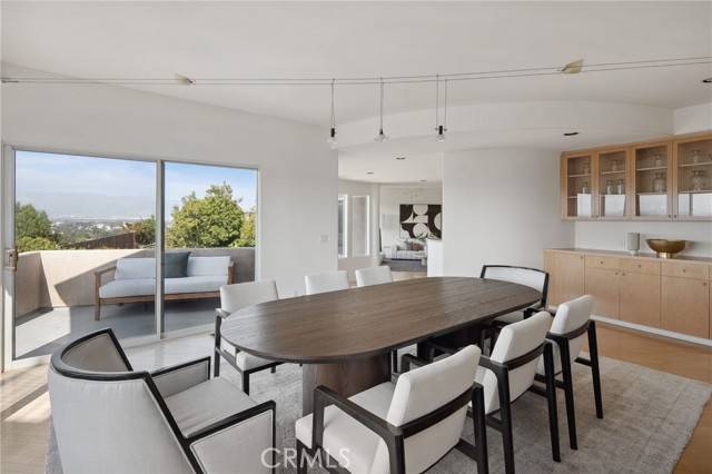 Studio City, CA 91604,3858 Buena Park Drive