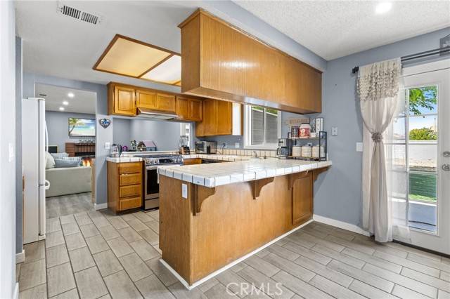 Palmdale, CA 93552,5323 E Avenue R11