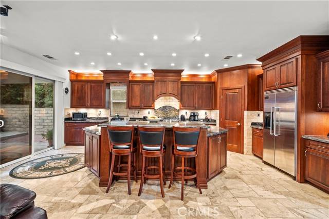 Canyon Country, CA 91351,28332 Falcon Crest Drive