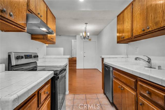 Encino, CA 91316,5414 Newcastle Avenue #49