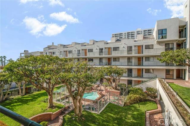Santa Monica, CA 90405,2930 Neilson Way #407