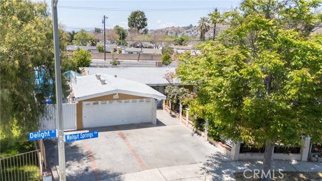 Canyon Country, CA 91351,27703 Walnut Springs Avenue