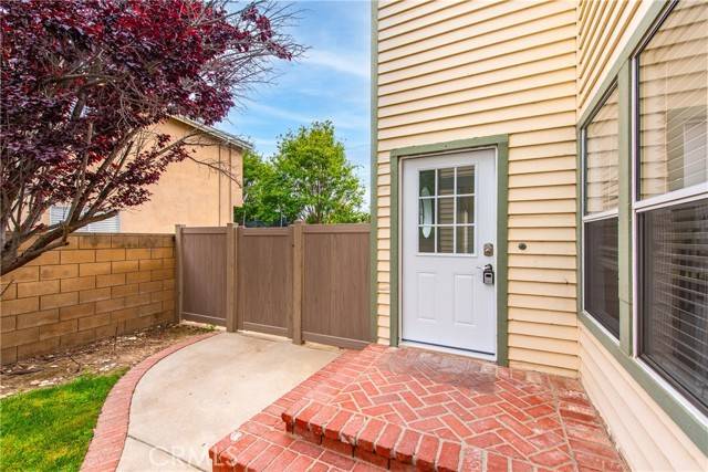 Moorpark, CA 93021,12029 Bubbling Brook Street
