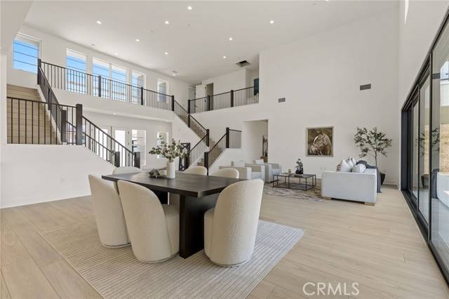 Valencia, CA 91354,24175 N Camino Cascada