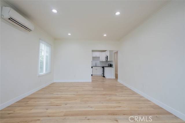 Pasadena, CA 91106,418 N Hill Avenue #4