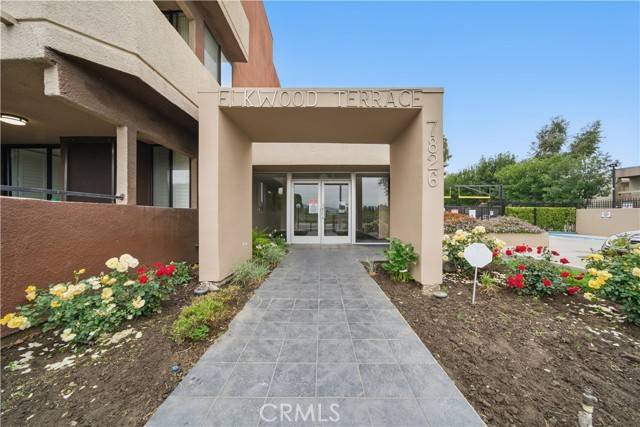 Canoga Park, CA 91304,7826 Topanga Canyon Boulevard #218