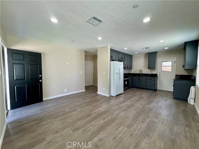 Sylmar, CA 91342,13931 Aztec Street