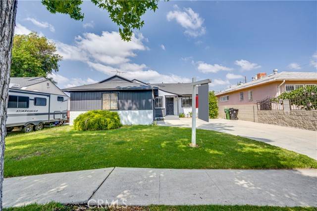 North Hollywood, CA 91606,6255 Satsuma Avenue