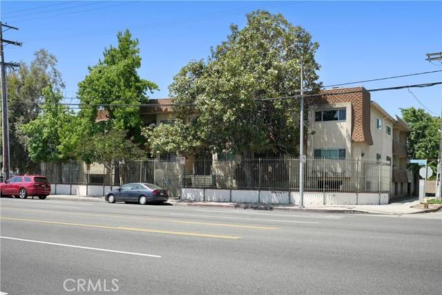 Van Nuys, CA 91401,6255 Woodman Avenue #103