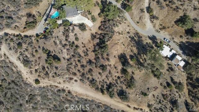 Tujunga, CA 91042,9820 High Top