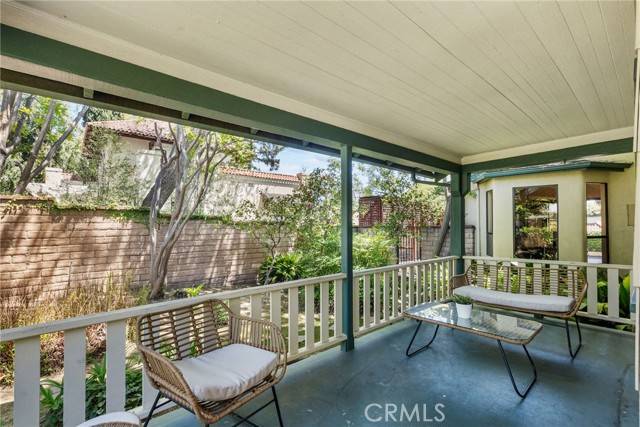 Pasadena, CA 91104,1156 E Howard Street