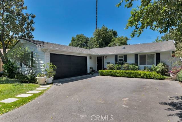 Woodland Hills, CA 91367,23451 Friar Street
