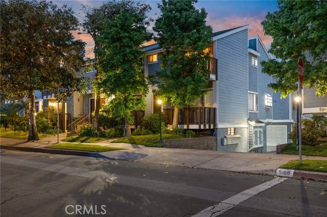 North Hollywood, CA 91601,5100 Riverton Avenue #14