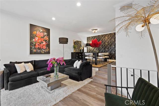 North Hollywood, CA 91601,5100 Riverton Avenue #14