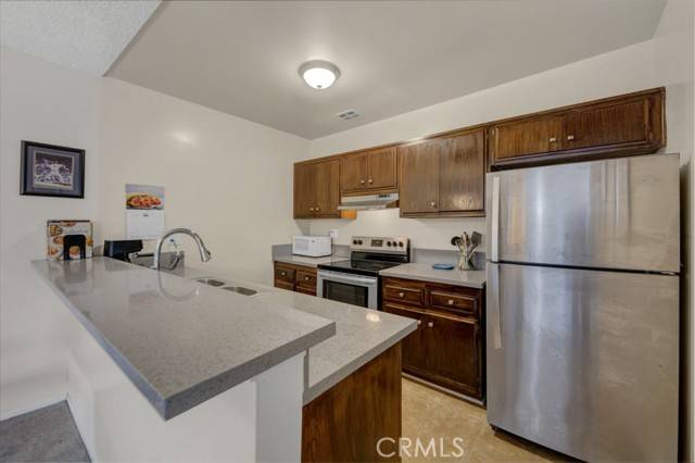 Encino, CA 91316,5349 Newcastle Avenue #42