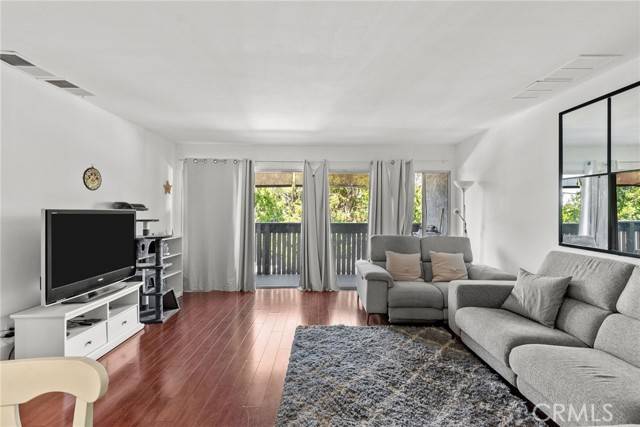 Canoga Park, CA 91304,8601 International Avenue #130