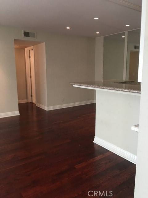 Calabasas, CA 91302,23663 Park Capri #133