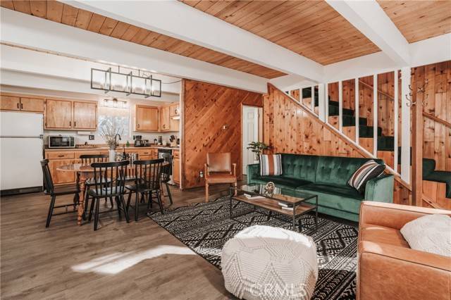 Sugarloaf, CA 92386,753 Maple Lane