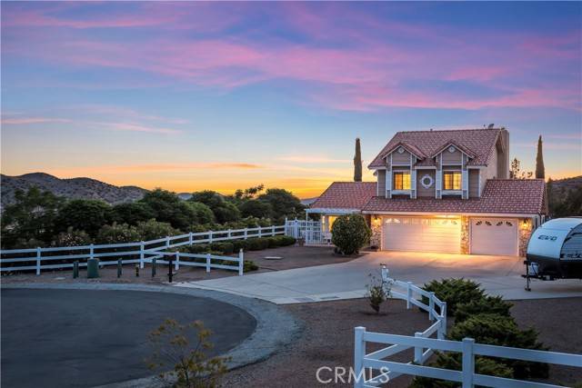 Acton, CA 93510,33693 Cattle Creek Road