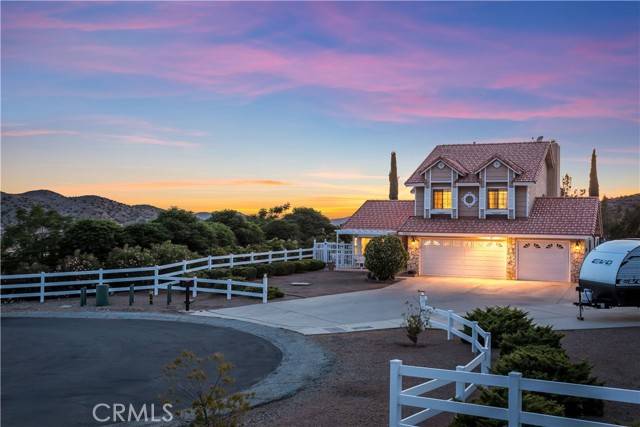 Acton, CA 93510,33693 Cattle Creek Road