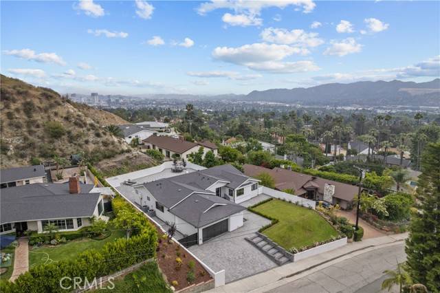 Glendale, CA 91202,1866 Idlewood Road
