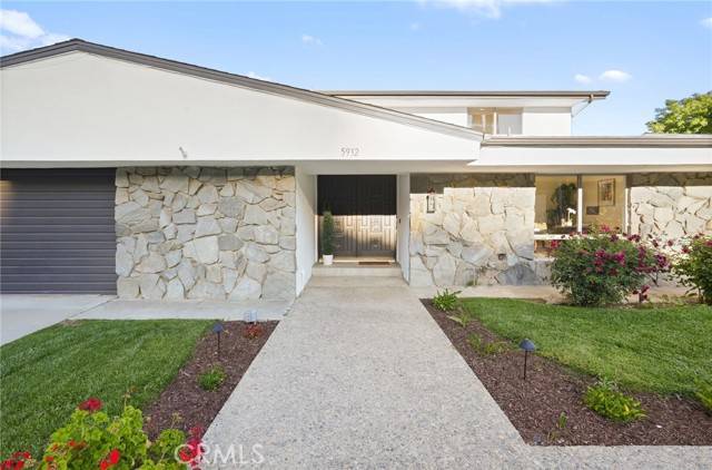 Woodland Hills, CA 91367,5932 Ellenview Avenue
