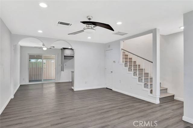 Northridge, CA 91325,17053 Roscoe Boulevard #3