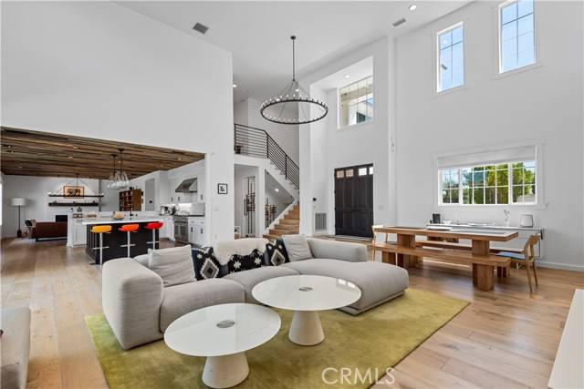 Calabasas, CA 91302,23477 Palm Drive