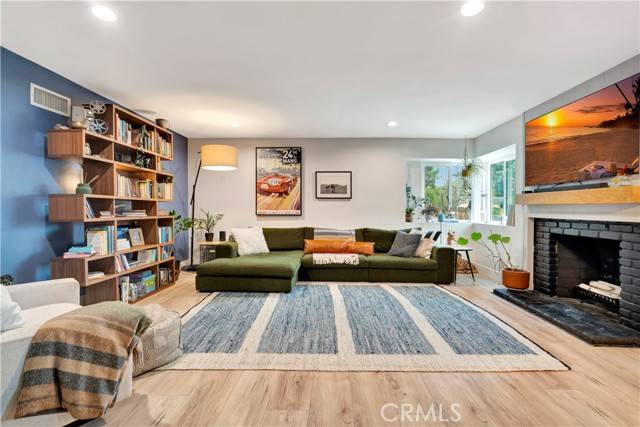 Thousand Oaks, CA 91360,2447 Young Avenue