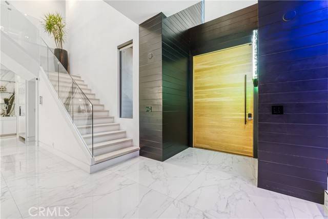 Encino, CA 91316,4841 Alonzo Avenue