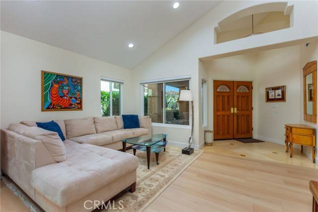Moorpark, CA 93021,15535 Mallory Court