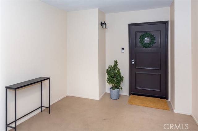 Burbank, CA 91501,635 E Elmwood Avenue #201