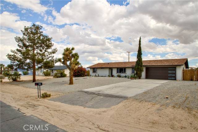 29 Palms, CA 92277,73973 Playa Vista Drive