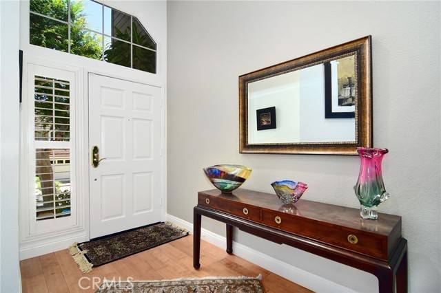 Woodland Hills, CA 91367,20950 Oxnard Street #11