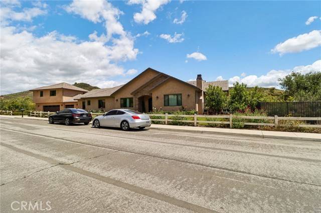 Simi Valley, CA 93065,4004 Snowgoose Street