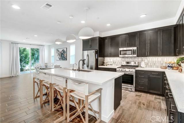 Sylmar, CA 91342,11837 Terra Vista Way