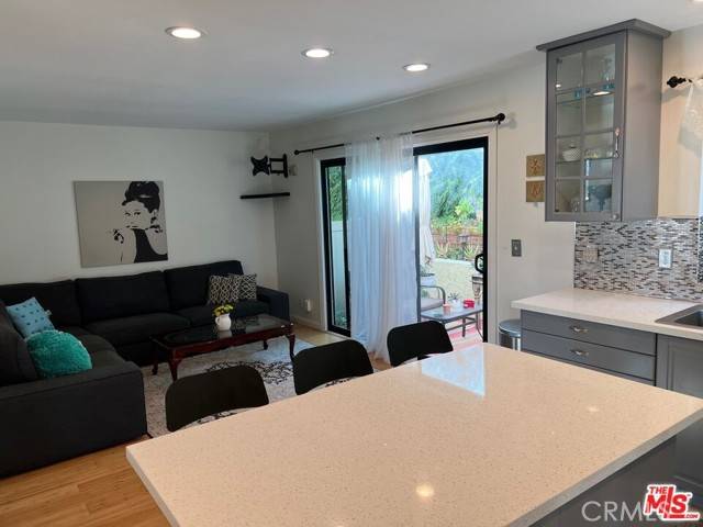 Calabasas, CA 91302,4227 Freedom Drive #304