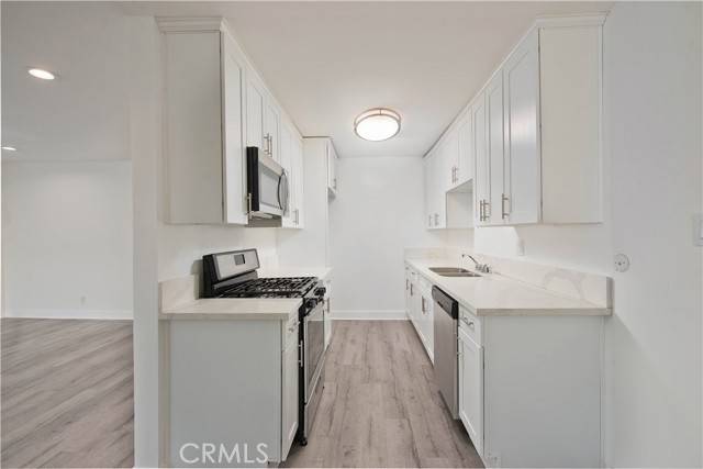 Encino, CA 91316,5415 Newcastle Avenue #41