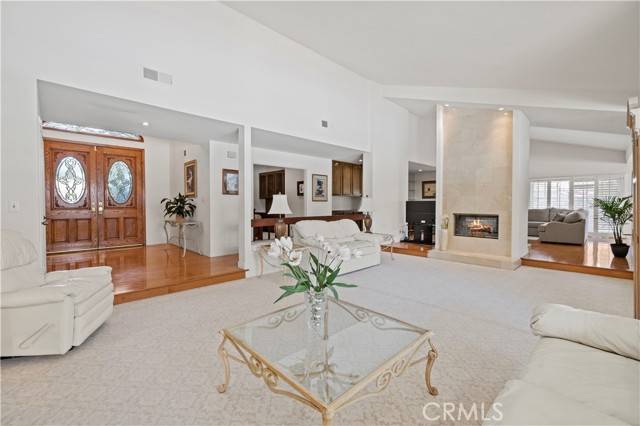 Northridge, CA 91324,9935 Topeka Drive