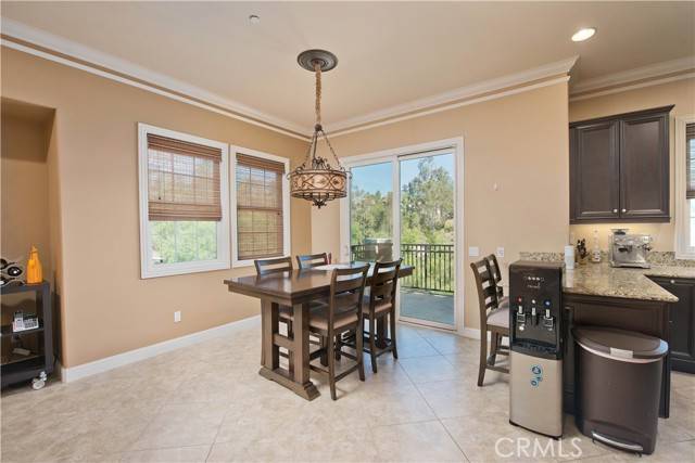 Chatsworth, CA 91311,21953 Bella Vista Place