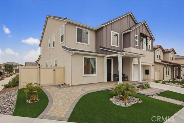 Saugus, CA 91350,18100 Tableau Way