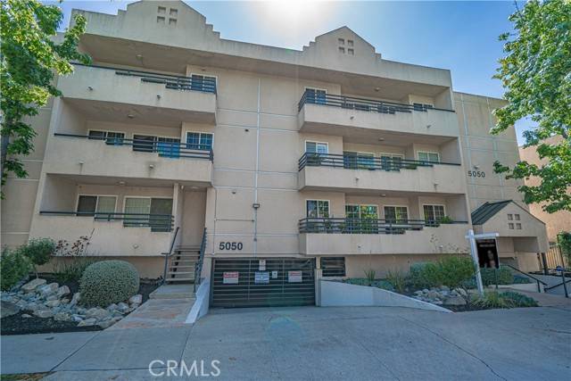 Sherman Oaks, CA 91423,5050 Coldwater Canyon Avenue #306