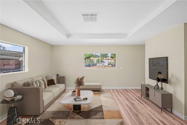 Phelan, CA 92371,5185 Amador Road