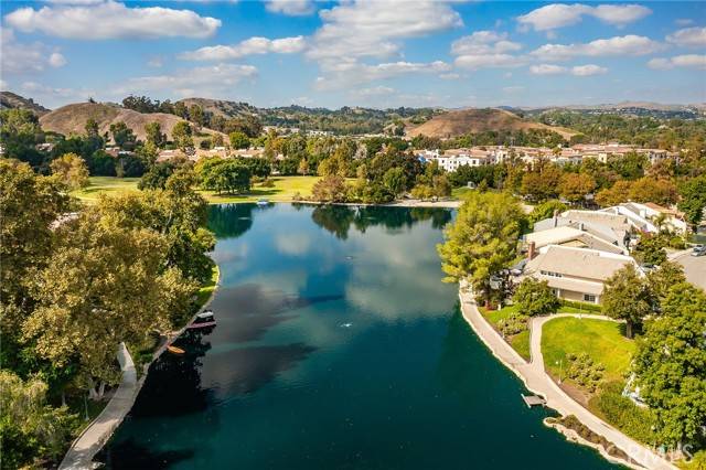 Calabasas, CA 91302,4625 Park Mirasol