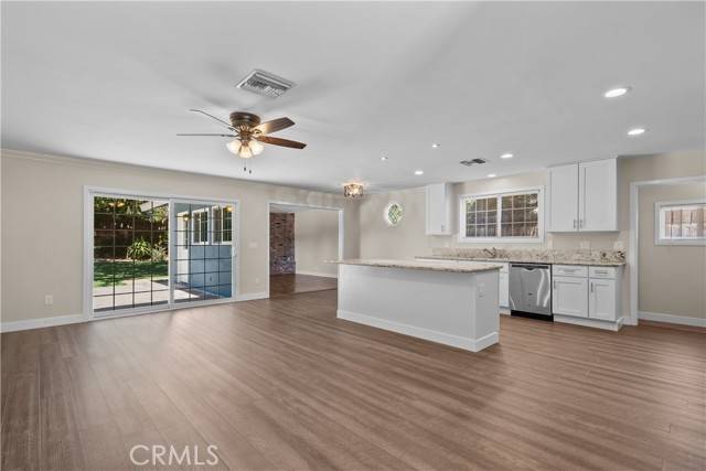 West Hills, CA 91307,24101 Mobile Street