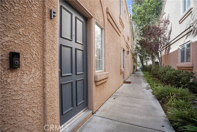 Stevenson Ranch, CA 91381,25132 Steinbeck Avenue #F