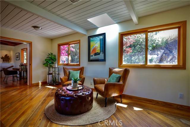Sherman Oaks, CA 91423,3700 Koster Avenue
