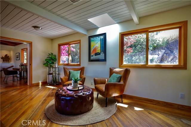 Sherman Oaks, CA 91423,3700 Koster Avenue